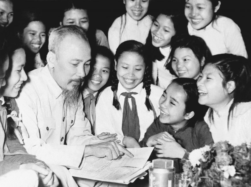 Anh-tin-bai